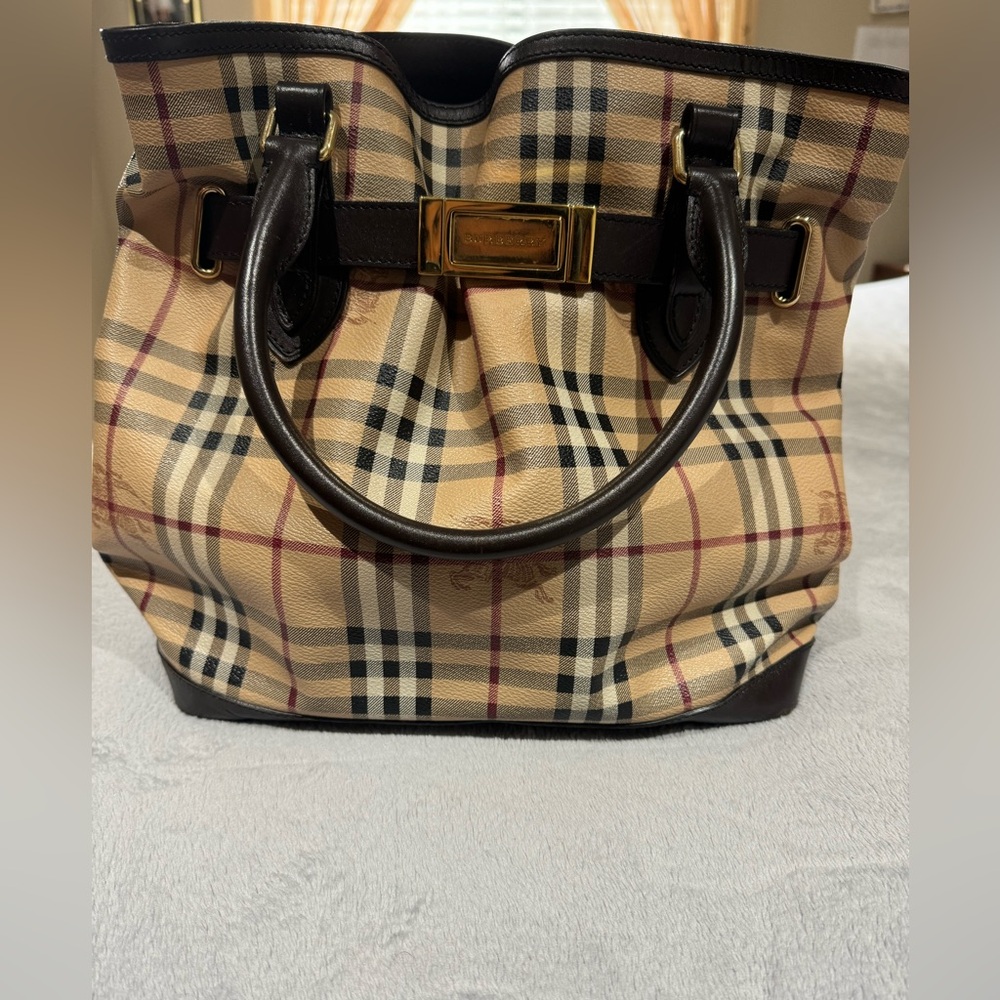Burberry handbag